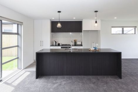 Photo of property in 10 Ciaran Close, Broomfield, Christchurch, 8042