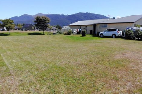 Photo of property in 20 Vancouver Place, Te Anau, 9600