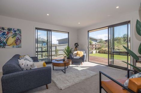 Photo of property in 11 Mcleod Avenue, Wanaka, 9305