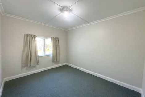 Photo of property in 18-18a Ludlam Crescent, Woburn, Lower Hutt, 5010
