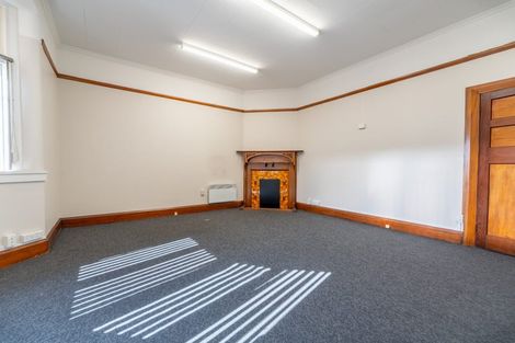 Photo of property in 334 Oriental Parade, Oriental Bay, Wellington, 6011