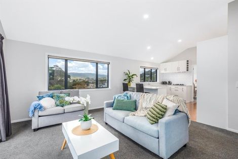 Photo of property in 41 Samwell Drive, Whitby, Porirua, 5024