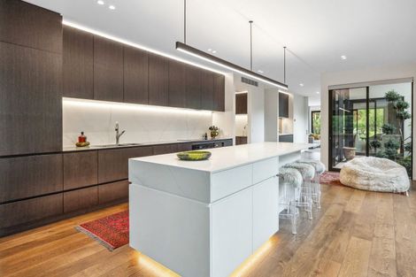 Photo of property in 16b Daresbury Lane, Fendalton, Christchurch, 8014