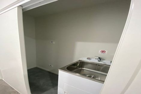 Photo of property in 6 Paina Crescent, Massey, Auckland, 0614