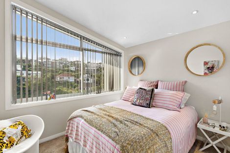 Photo of property in 3b Shalimar Crescent, Khandallah, Wellington, 6035