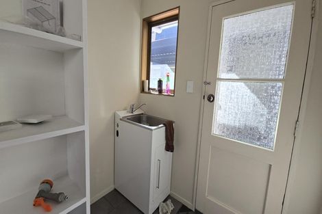 Photo of property in 19 Charles Street, Westshore, Napier, 4110