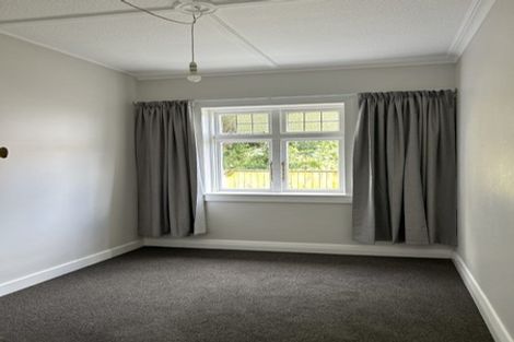 Photo of property in 42a Tanera Crescent, Brooklyn, Wellington, 6021