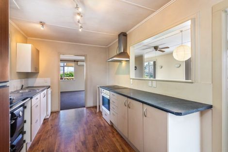 Photo of property in 32 Puriri Street, Hilltop, Taupo, 3330