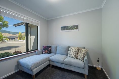 Photo of property in 10 Lucy Murcott Place, Stoke, Nelson, 7011