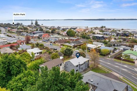 Photo of property in 76 Ngatai Road, Otumoetai, Tauranga, 3110