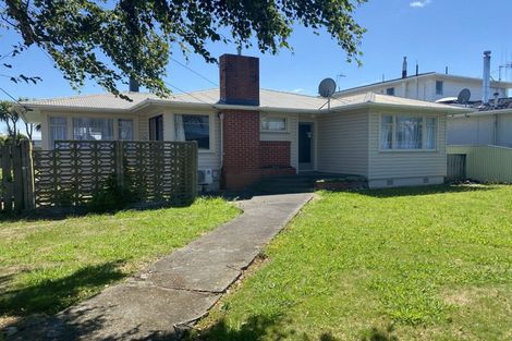 Photo of property in 42 Fairs Road, Milson, Palmerston North, 4414