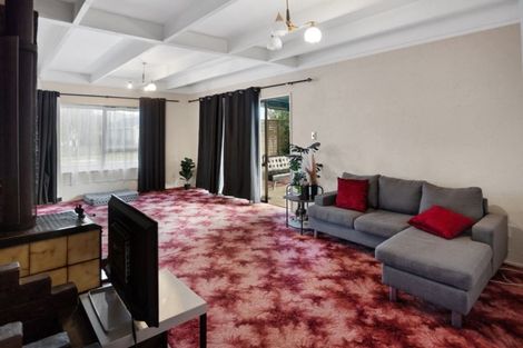 Photo of property in 9 Meadow Drive, Whitianga, 3510