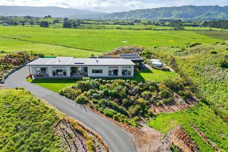 Photo of property in 25 Mahurenga Lane, Te Horo, Otaki, 5581