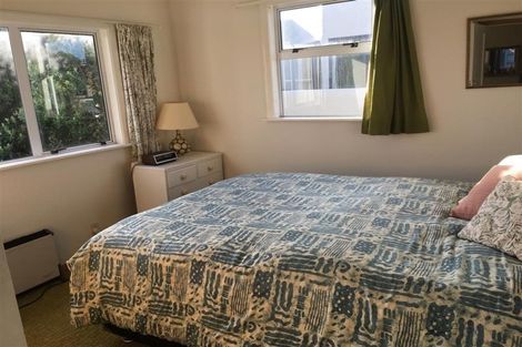 Photo of property in 87 Marine Parade, Paraparaumu Beach, Paraparaumu, 5032