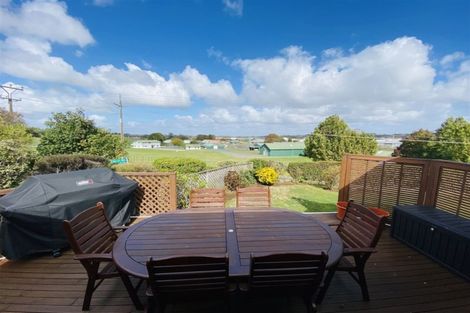 Photo of property in 1 Marvel Way, Pukekohe, 2120