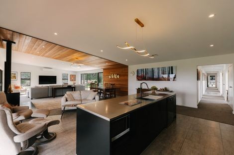 Photo of property in 38a Pohutukawa Drive, Levin, 5571