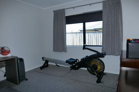 Photo of property in 20 Spackman Crescent, Paraparaumu, 5032