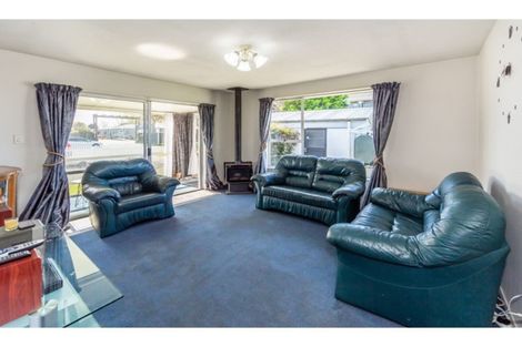 Photo of property in 2 Kidbrooke Street, Bromley, Christchurch, 8062