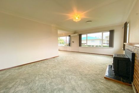 Photo of property in 71 Broadway, Stratford, 4332