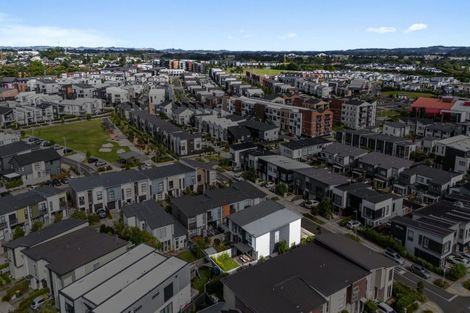 Photo of property in 24 Ian Morrison Road, Hobsonville, Auckland, 0616