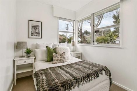 Photo of property in 29 Woodside Road, Massey, Auckland, 0614