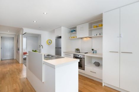 Photo of property in 102/332 Maunganui Road, Mount Maunganui, 3116