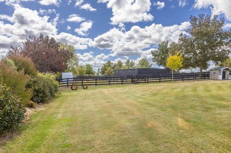 Photo of property in 1 Chamberry Drive, Waipukurau, 4282