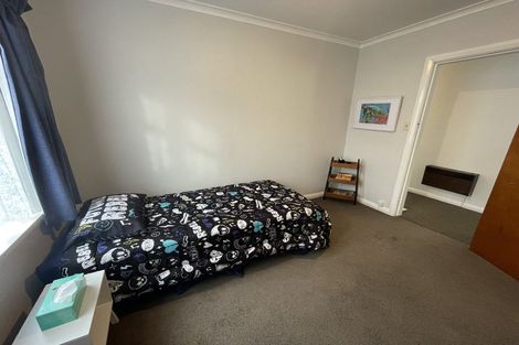 Photo of property in 12 Bristol Street, Island Bay, Wellington, 6023
