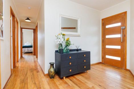 Photo of property in 66 Phillips Street, Sanson, 4817