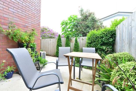 Photo of property in 19u2 Albert Street, Hamilton East, Hamilton, 3216