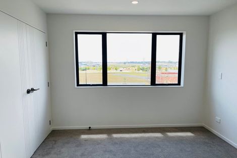 Photo of property in 15 Auranga Drive, Karaka, Papakura, 2113