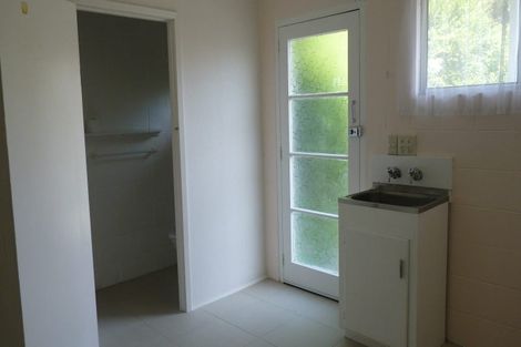 Photo of property in 11 Coroglen Avenue, Birkenhead, Auckland, 0626