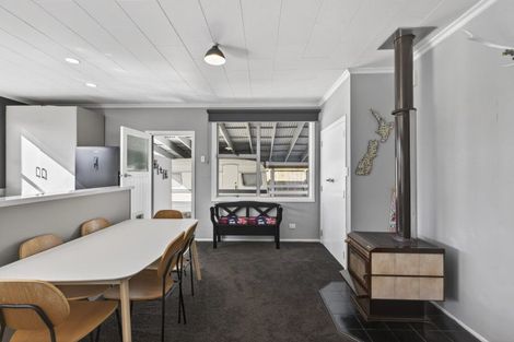 Photo of property in 535 Manutahi Road, Lepperton, New Plymouth, 4373