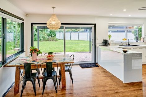 Photo of property in 19 Motukaraka Point, Pauatahanui, Porirua, 5381