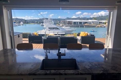 Photo of property in 25 Leeward Drive, Whitianga, 3510