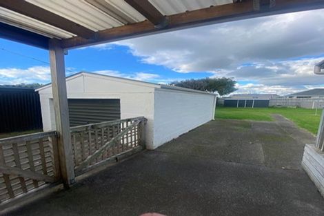 Photo of property in 5 Central Avenue, Gonville, Whanganui, 4501