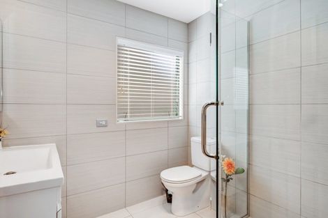 Photo of property in 38 Vista Motu, Red Beach, 0932