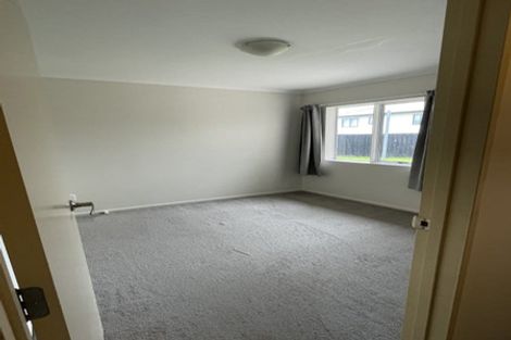 Photo of property in 24 Lili Chen Way, Mangere Bridge, Auckland, 2022