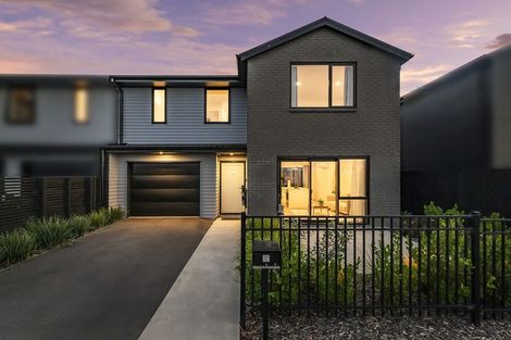 Photo of property in 12 Miromiro Street, Broomfield, Christchurch, 8042
