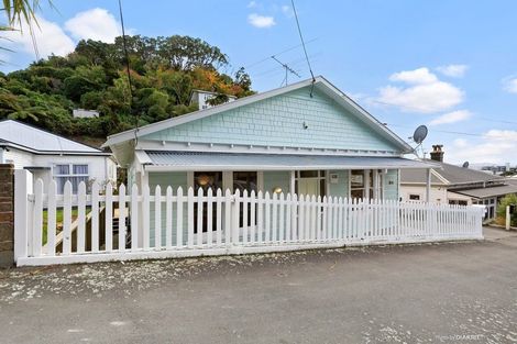 Photo of property in 38 Todman Street, Brooklyn, Wellington, 6021