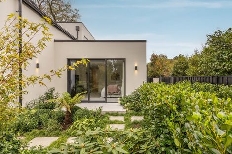 Photo of property in 16b Daresbury Lane, Fendalton, Christchurch, 8014