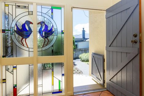 Photo of property in 1/61 Te Mata Road, Havelock North, 4130