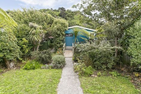 Photo of property in 238 Queens Drive, Lyall Bay, Wellington, 6022