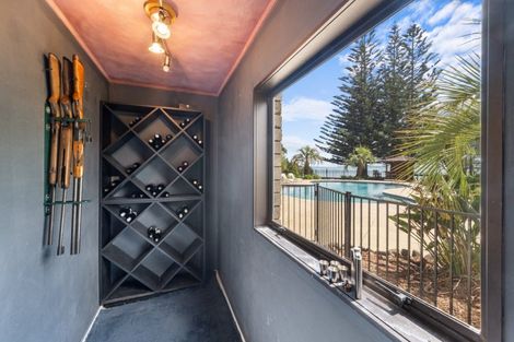 Photo of property in 349 Clifton Road, Whitford, Howick, 2571