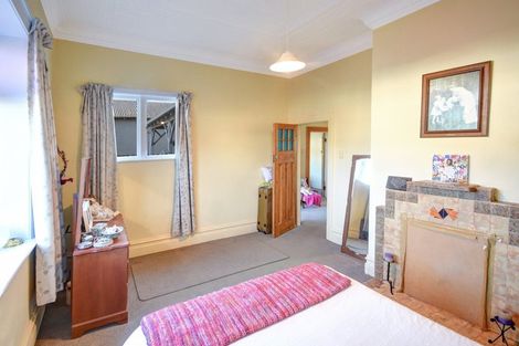 Photo of property in 5 Nile Street, Saint Clair, Dunedin, 9012