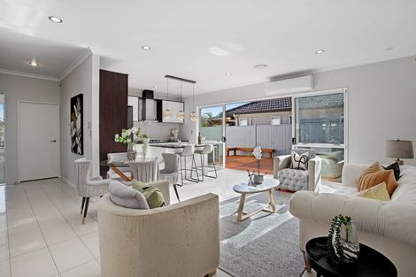 Photo of property in 15 Dromoland Drive, Flat Bush, Auckland, 2019