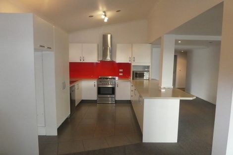 Photo of property in 5 Pukaki Avenue, Ngahere, 7872