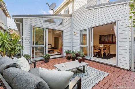 Photo of property in 14/36u Dee Street, Island Bay, Wellington, 6023