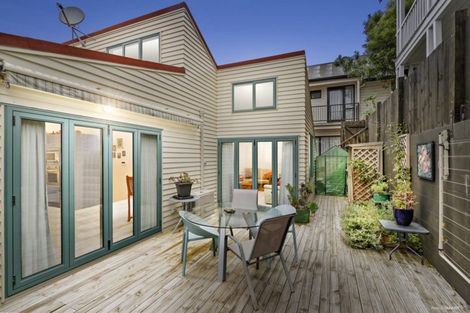 Photo of property in 8 Hall Avenue, Newtown, Wellington, 6021