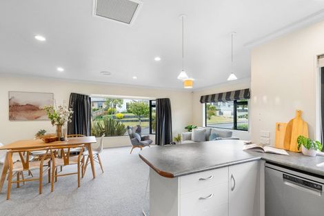 Photo of property in 6 Claremont Rise, Levin, 5510